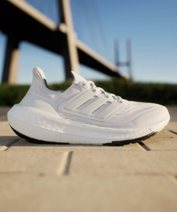 کفش ورزشی زنانه آدیداس Adidas مدل ULTRABOOST 23 W