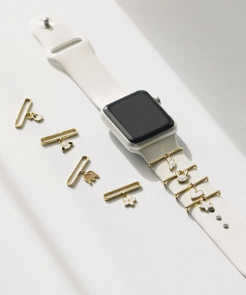 آویز Apple Watch بال فرشته کوچولو با میناکاری سفید درریس Doris کد P3733