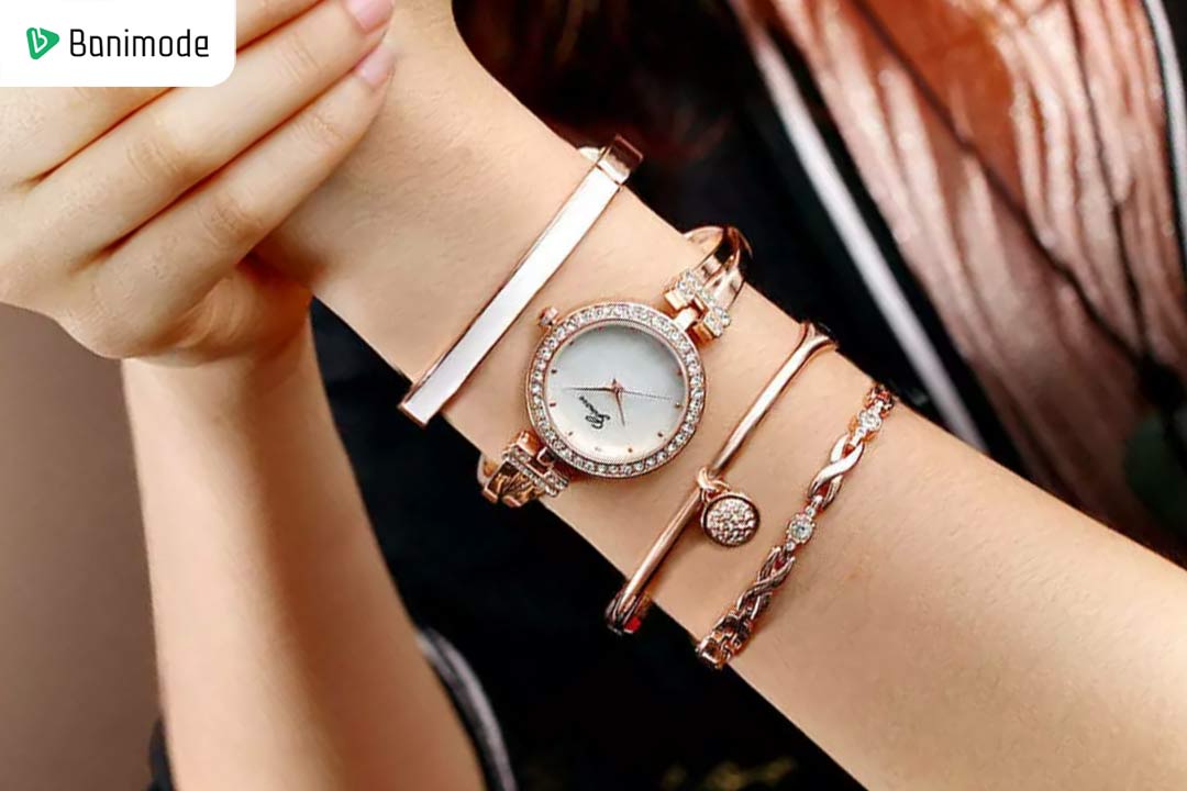 ست کردن ساعت زنانه با دستبند: چگونه ساعت زنانه را با دستبند ست کنیم ؟